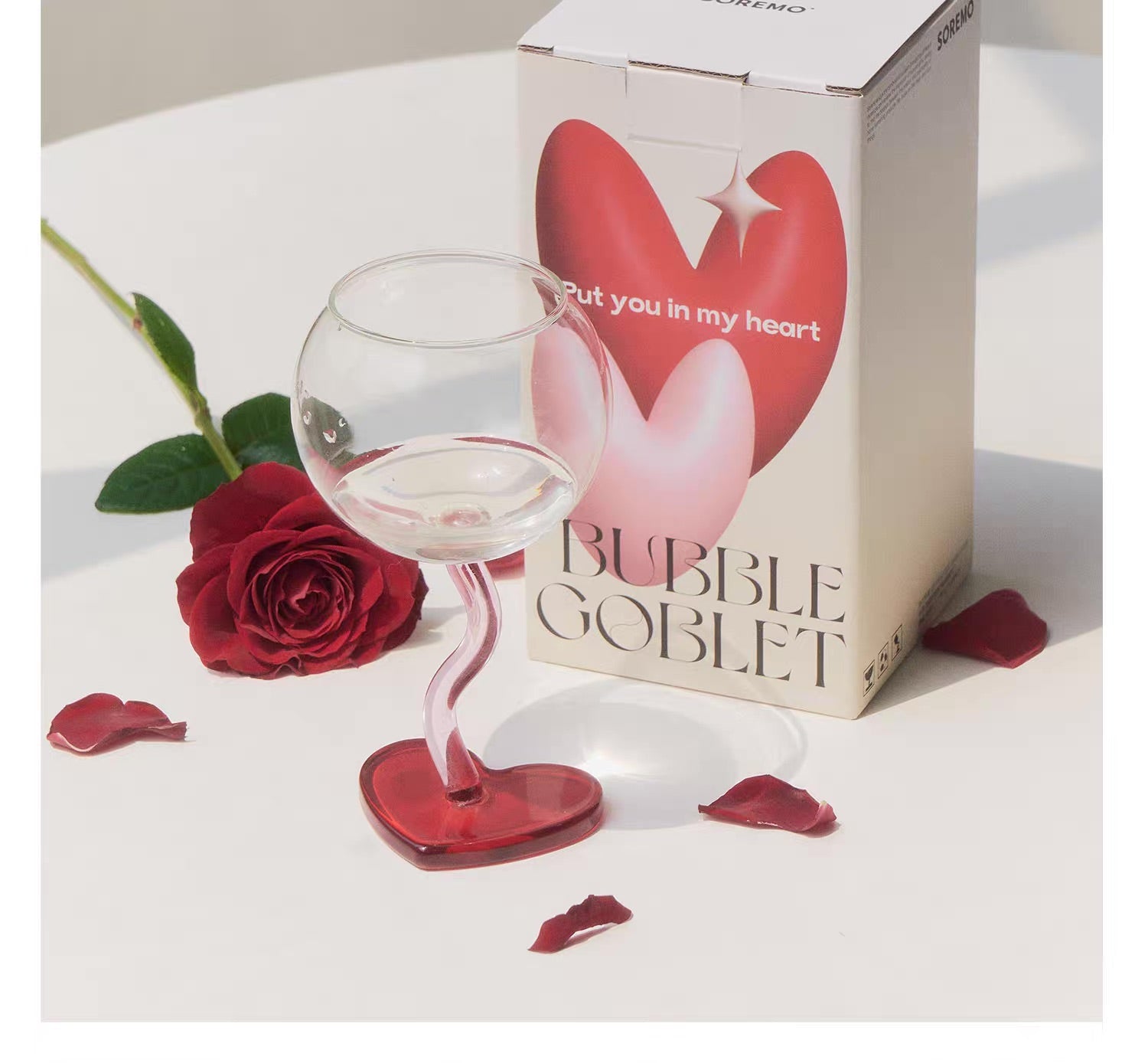 Heart Shaped Wine Glass Set