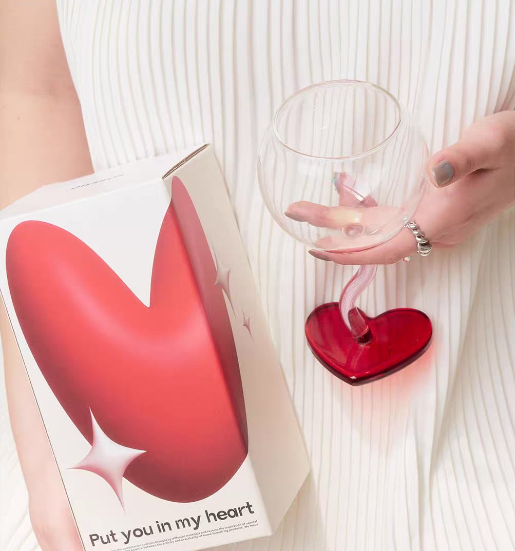 Heart Shaped Wine Glass Set