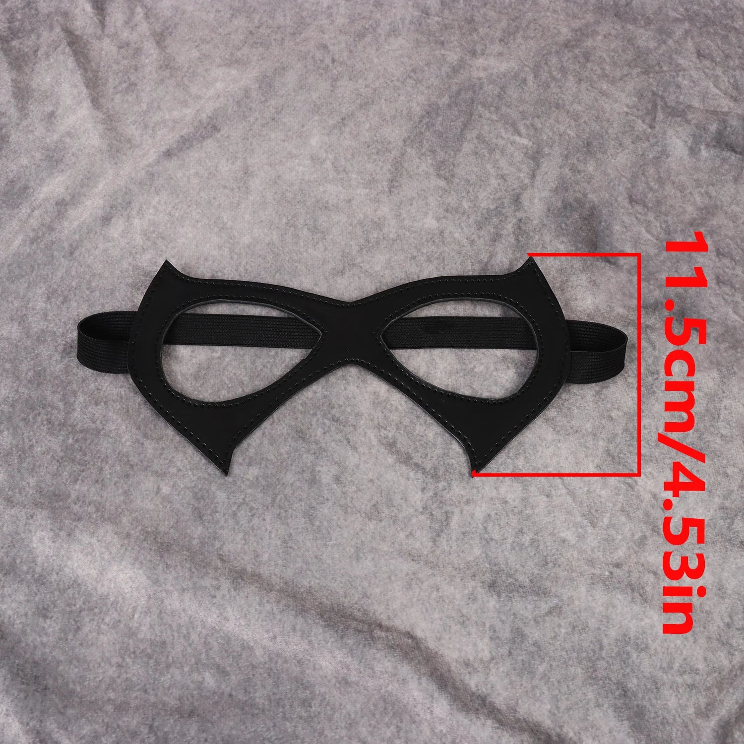 Black Gothic Cat Eye Mask – Masquerade & Cosplay Accessory